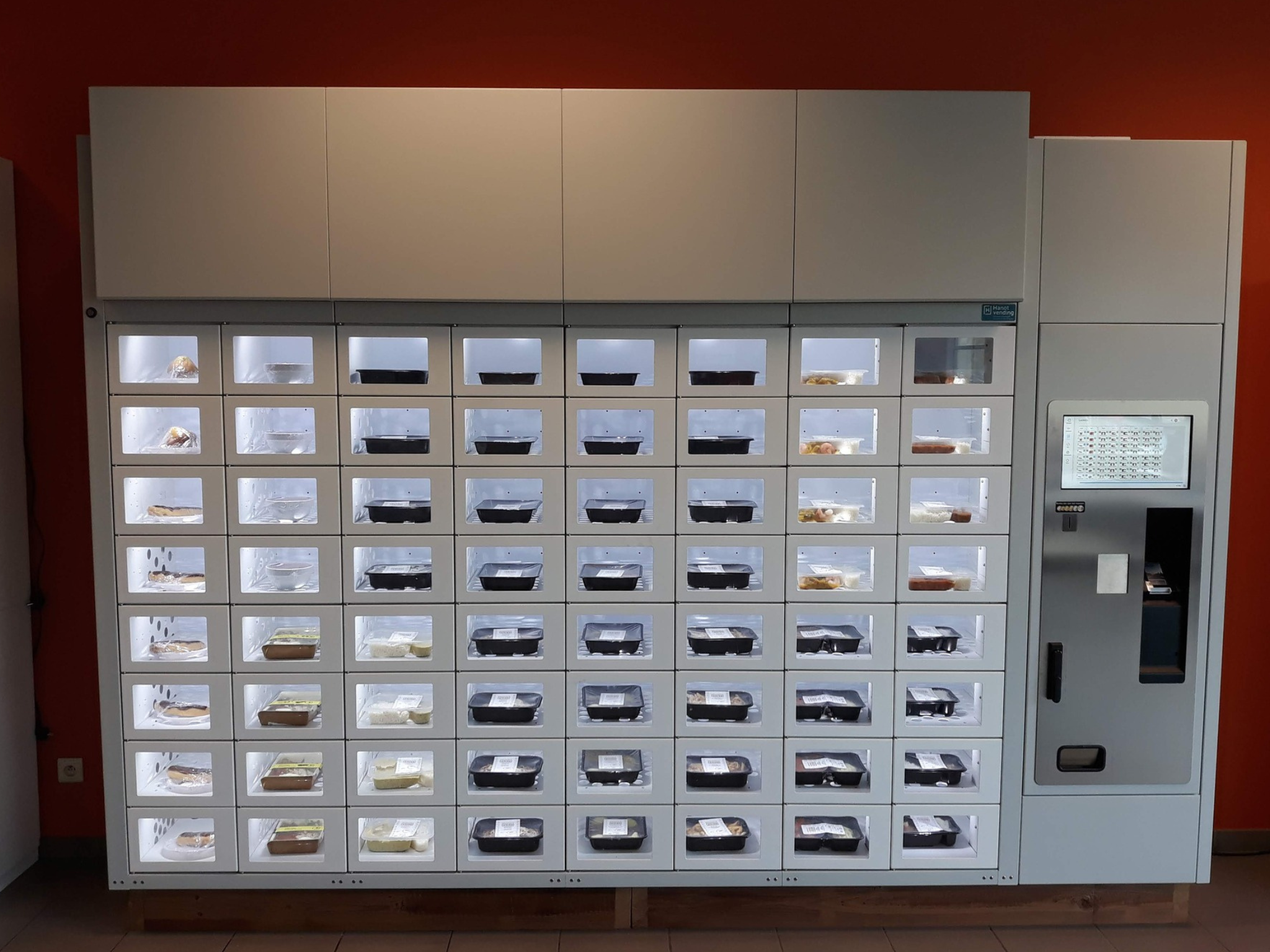 Ready Meals Vending Machine